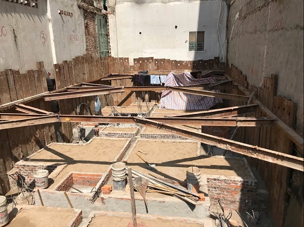 thi-cong-vang-chong-